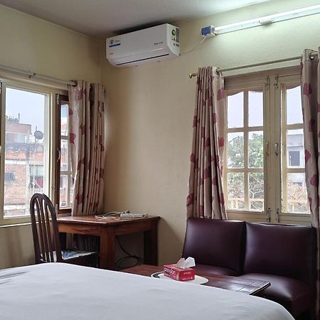 Rooftop Studio And 2Bhk Apartments In Kathmandu'S Most Happening Place Экстерьер фото